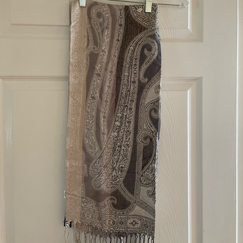 Scarf Bundle - Picture 3 of 10